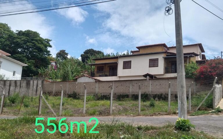 Lote de esquina